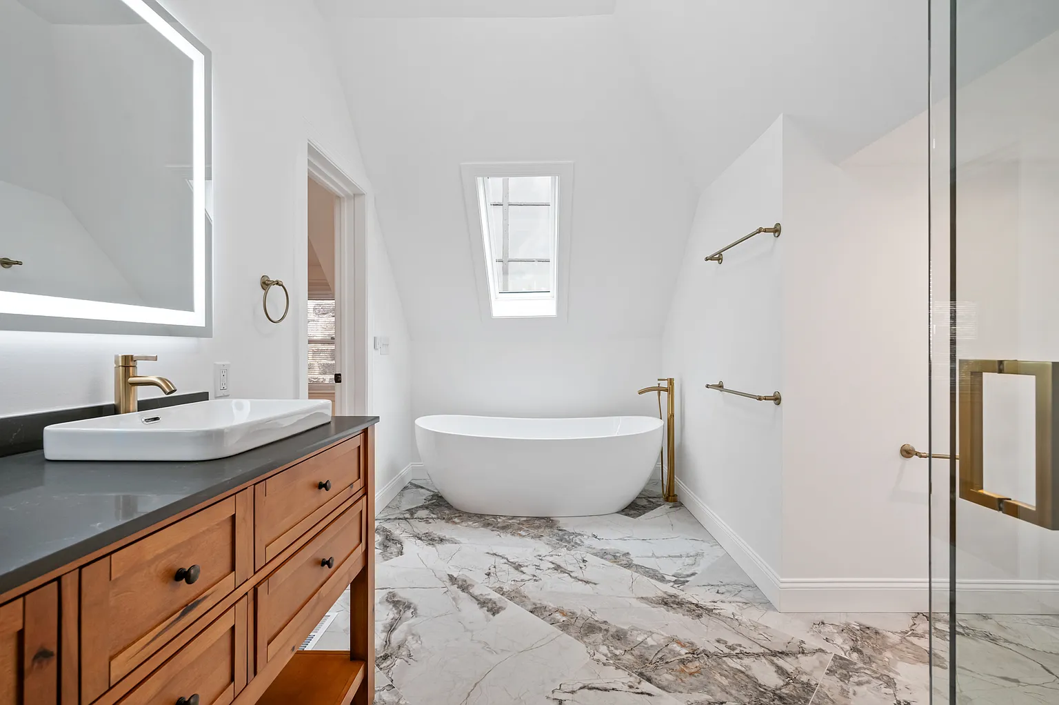1115 N Euclid Ave #2 photo 1