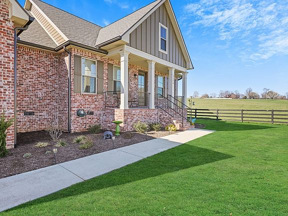 3rd image of 3390 Calista Rd