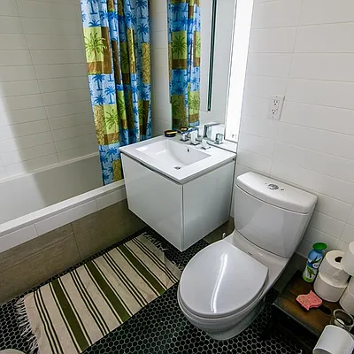 Rented by Nooklyn NYC LLC | media 42