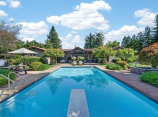 1541 Chablis Rd, Healdsburg, CA 95448