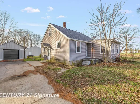 2378 S Garfield Rd, Auburn, MI 48611