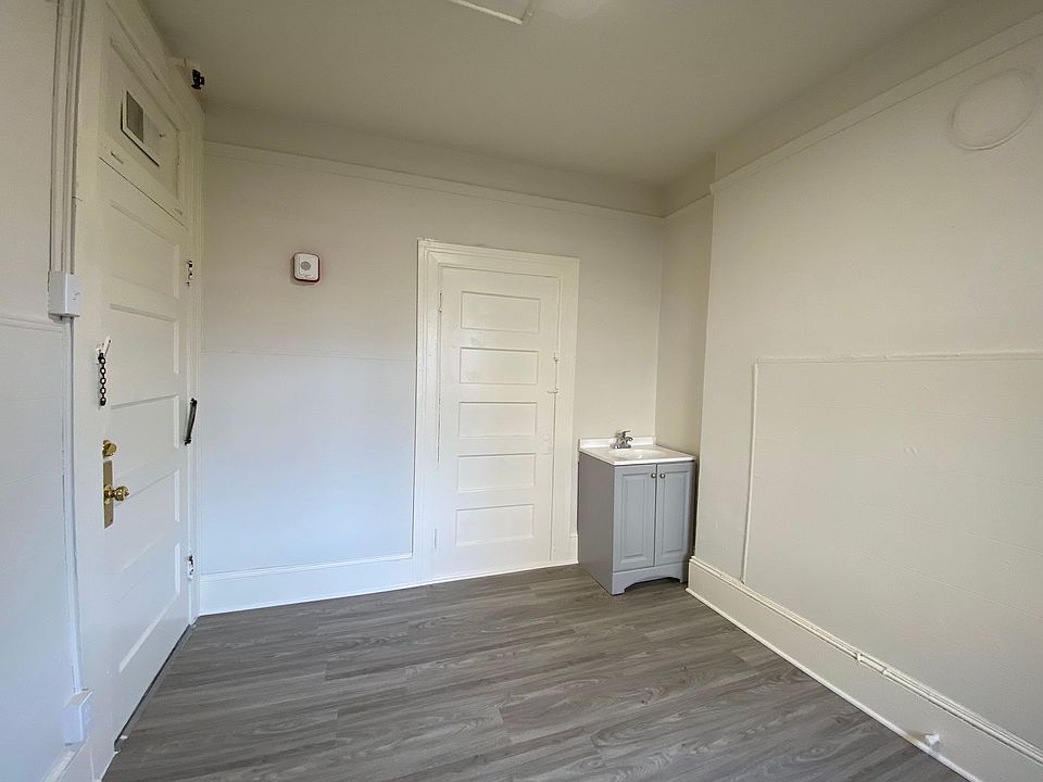 1st image of 666 Sacramento St #14
