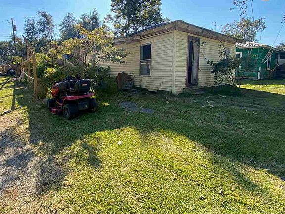 4th image of 2309 Crabtree St