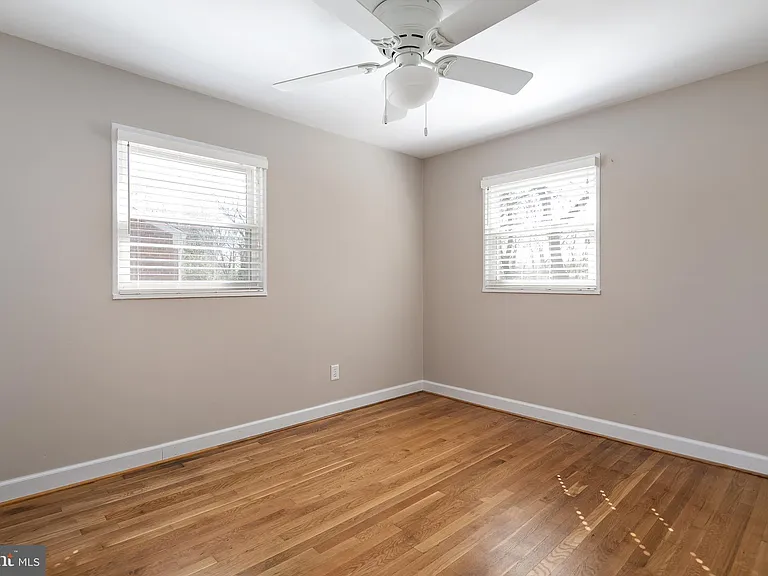4428 Vermont Ave — Photo 26