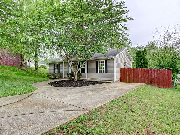 3rd image of 2739 Cider Dr