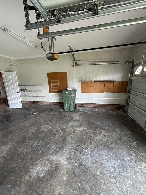 4 bed, 3.5 bath, 2517 sqft, $2,500 — Photo 2