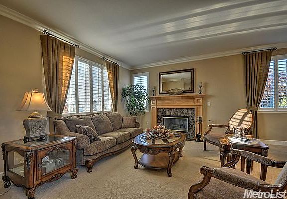 4th image of 4093 Morningview Way
