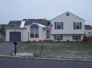 334 Pine Valley Dr, Felton, PA 17322