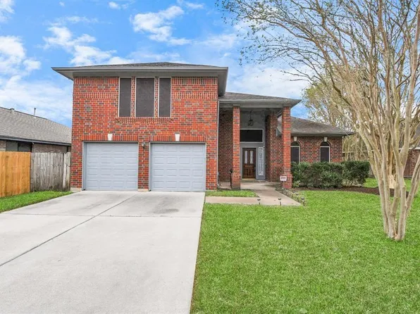 2519 Palace Dr, Stafford, TX 77477