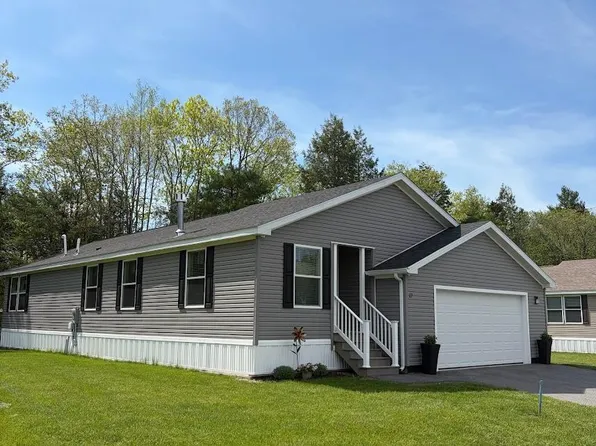 17 Rods Way, Arundel, ME 04046