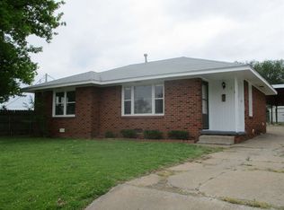 1916 Jane St, Ponca City, OK 74601