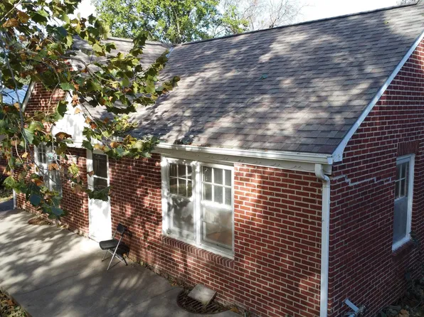 3744 Everett St, Lincoln, NE 68506