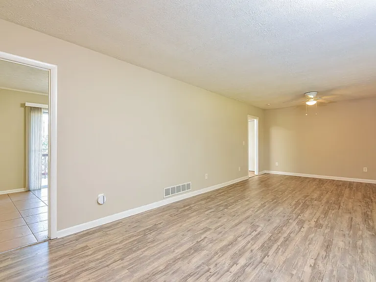 4624 Elm Ridge Ct — Photo 4