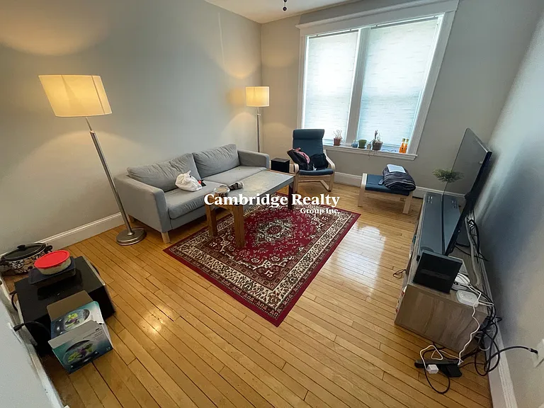 12 Farrington Ave #2T — Photo 12