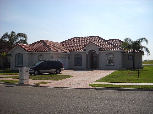 2nd image of 3506 Los Lagos Dr