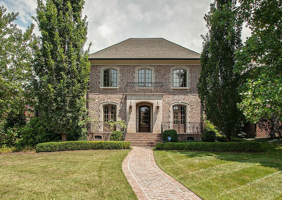 Welcome to 708 Overton Park