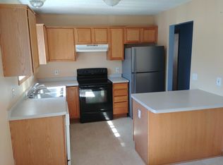 649 Hall Ave, Saint Paul, MN 55107