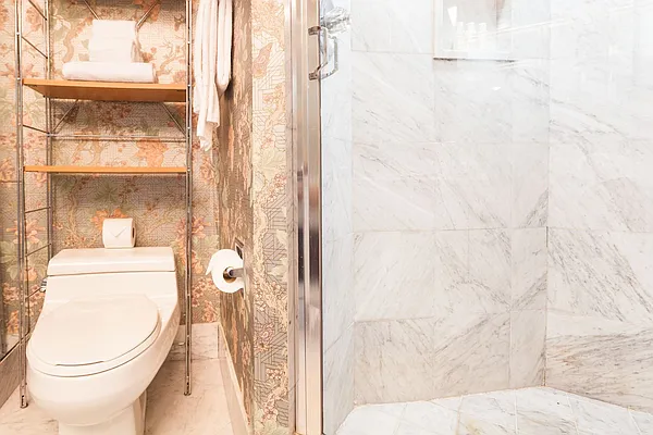 Sold by Owner | media 16