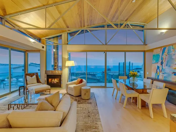 143 Foam St, Monterey, CA 93940