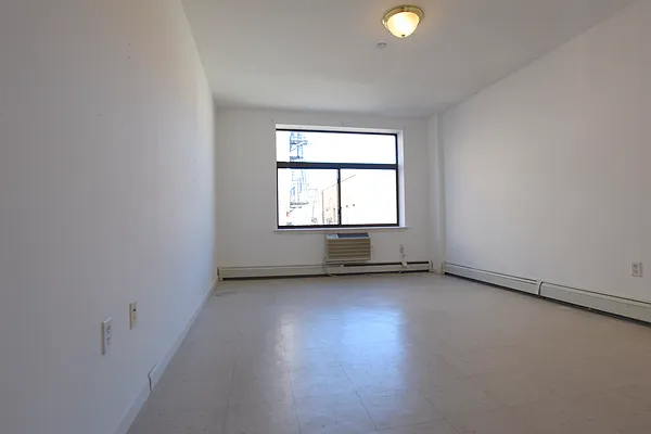 Rented by REAL New York | media 14