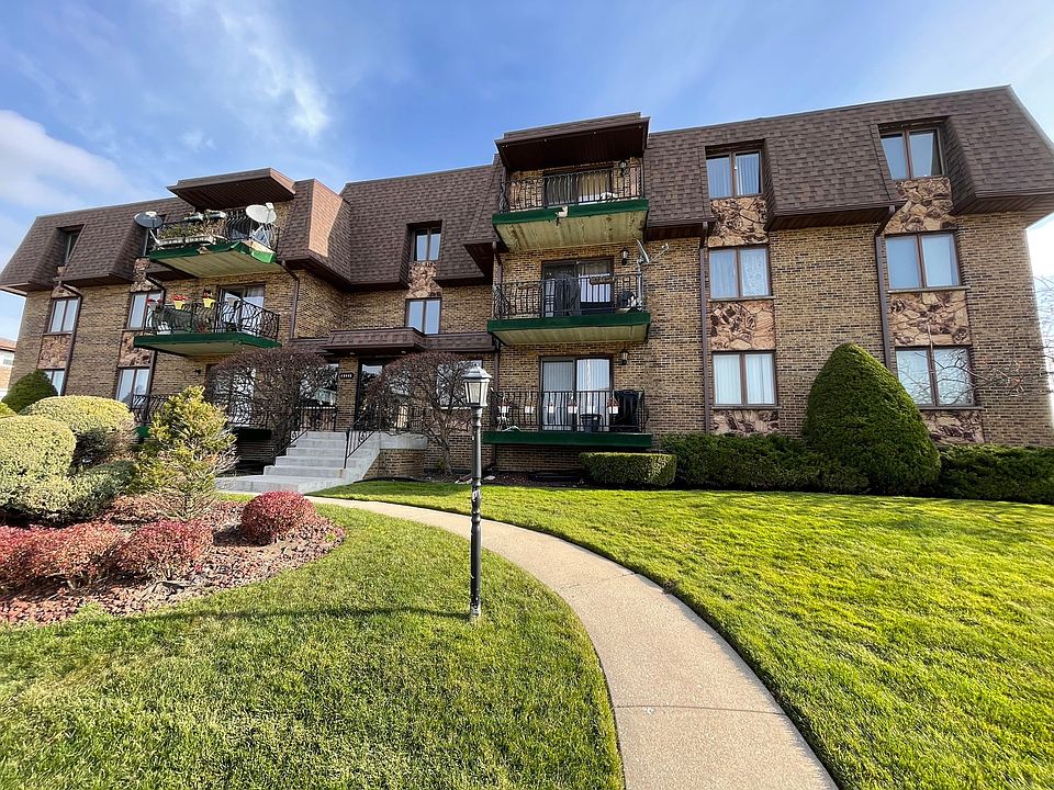 1st image of 10445 S Mansfield Ave #1D