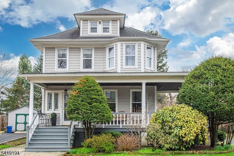 1st image of 8 Appleton Rd