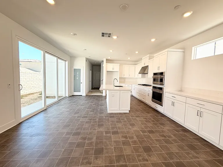 27399 Fox Den Pl — Photo 13