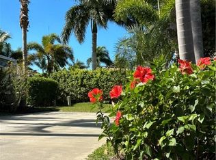 13581 Snapper Ln, Naples, FL 34114