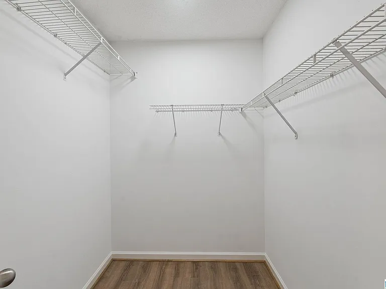 205 Brookhollow Dr — Photo 24
