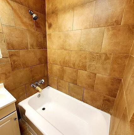 5th image of 2824 Mauldin St