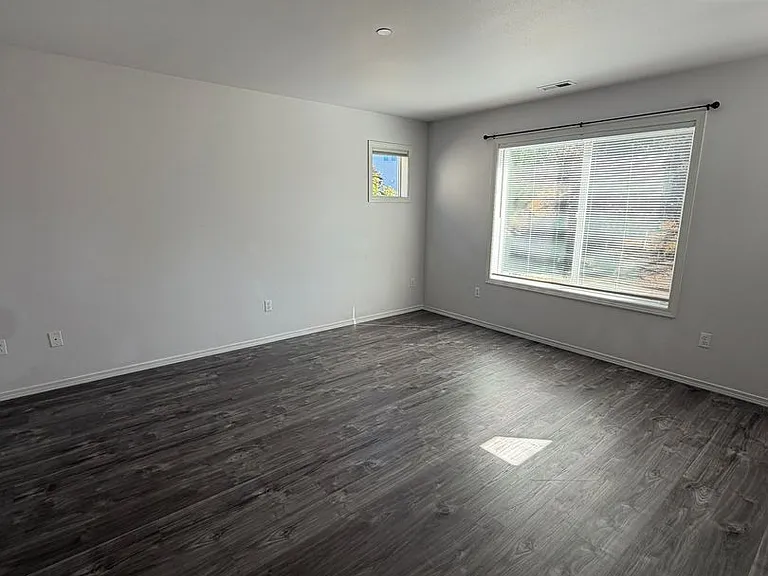 3091 Walker Rd — Photo 4