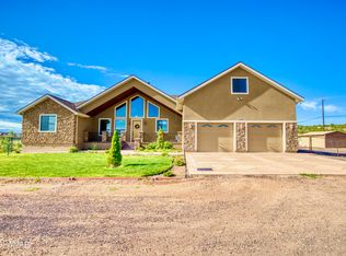 7583 Mission Hill Rd, Taylor, AZ 85939