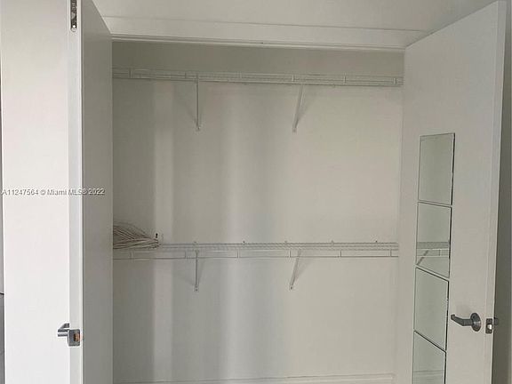 4th image of 1060 S Brickell Ave #2309