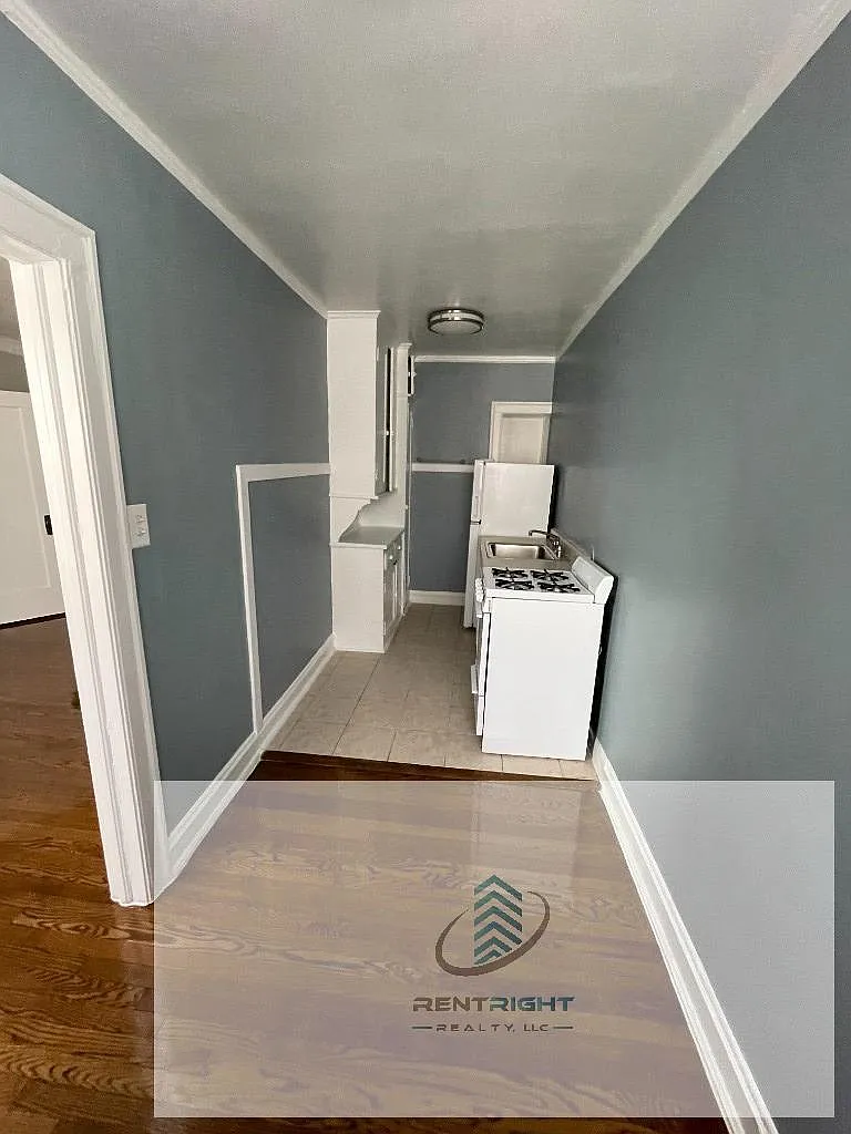 Studio, 1.0 bath, 600 sqft, $1,250 — Photo 4