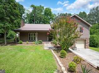 4005 Pinewood Dr SE, Dalton, GA 30721