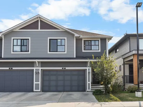 87 W Harvest Grove Cmn NE, Calgary, AB T3K 2M6