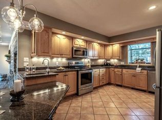 24 Maplewood Rd, Lewiston, ME 04240