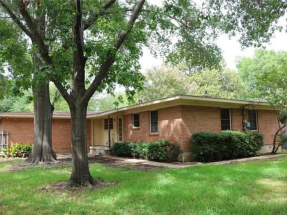 5th image of 1218 W Tucker Blvd