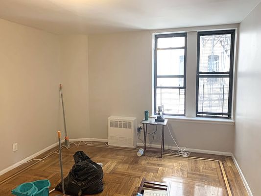 2nd image of 585 E 21st St #22A