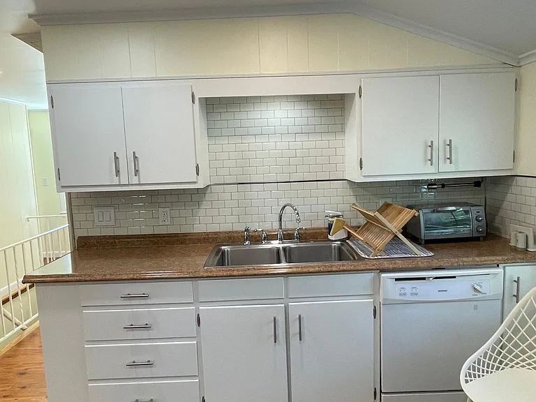 93 Lafayette St #2 — Photo 6
