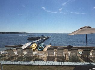 6 Seaview Ln, Center Moriches, NY 11934