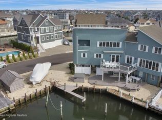310 Pompano Ct, Lavallette, NJ 08735