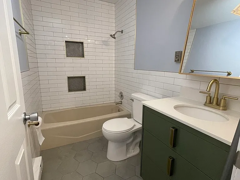 397 Poplar Ave #2-E — Photo 66