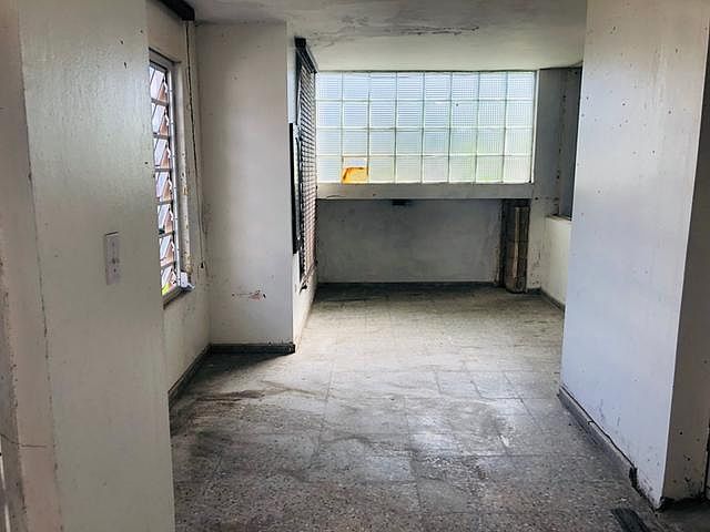 2nd image of Y12 Calle 27