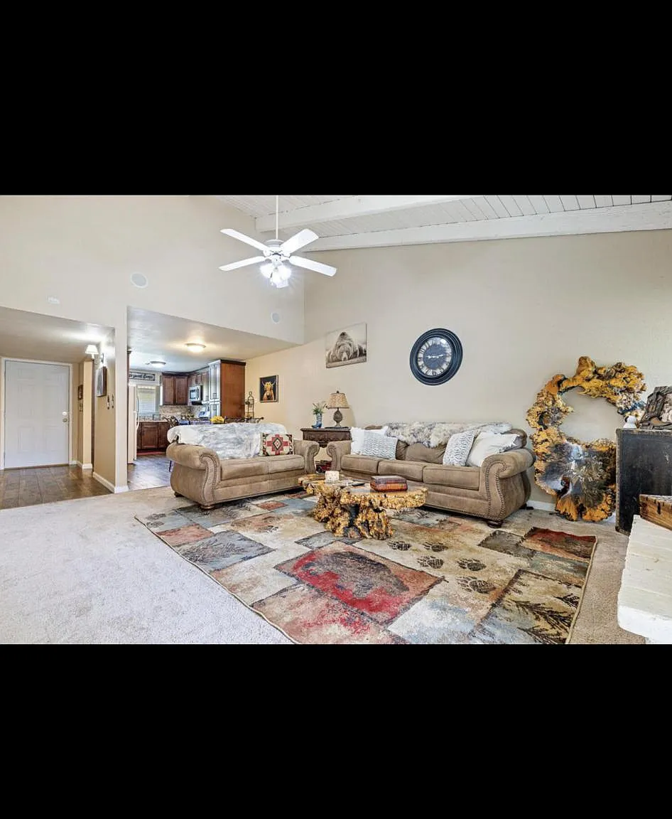 317 W Sierra Ave — Photo 4