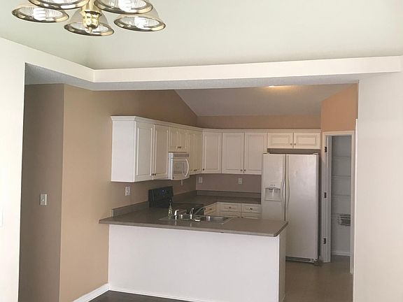 4th image of 8434 Jarmen Ln