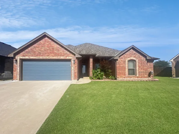 903 SW 78th St, Lawton, OK 73505
