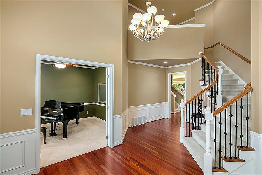2nd image of 23229 SE 52nd St