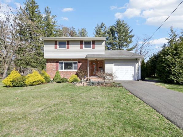 67 Schriever Lane, New City, NY 10956