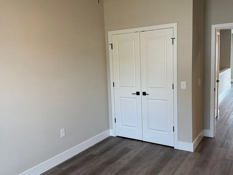Salem Run Apartments Phase 2 — Photo 454